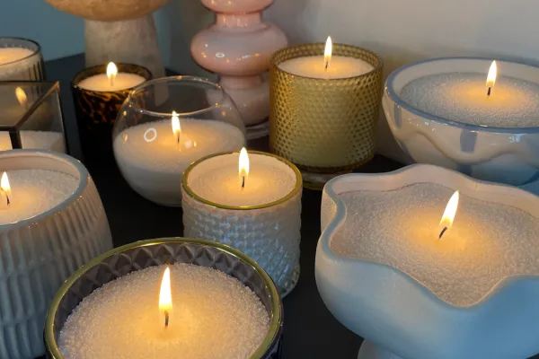 Candlephile: The Word for People Who Love Candlelight