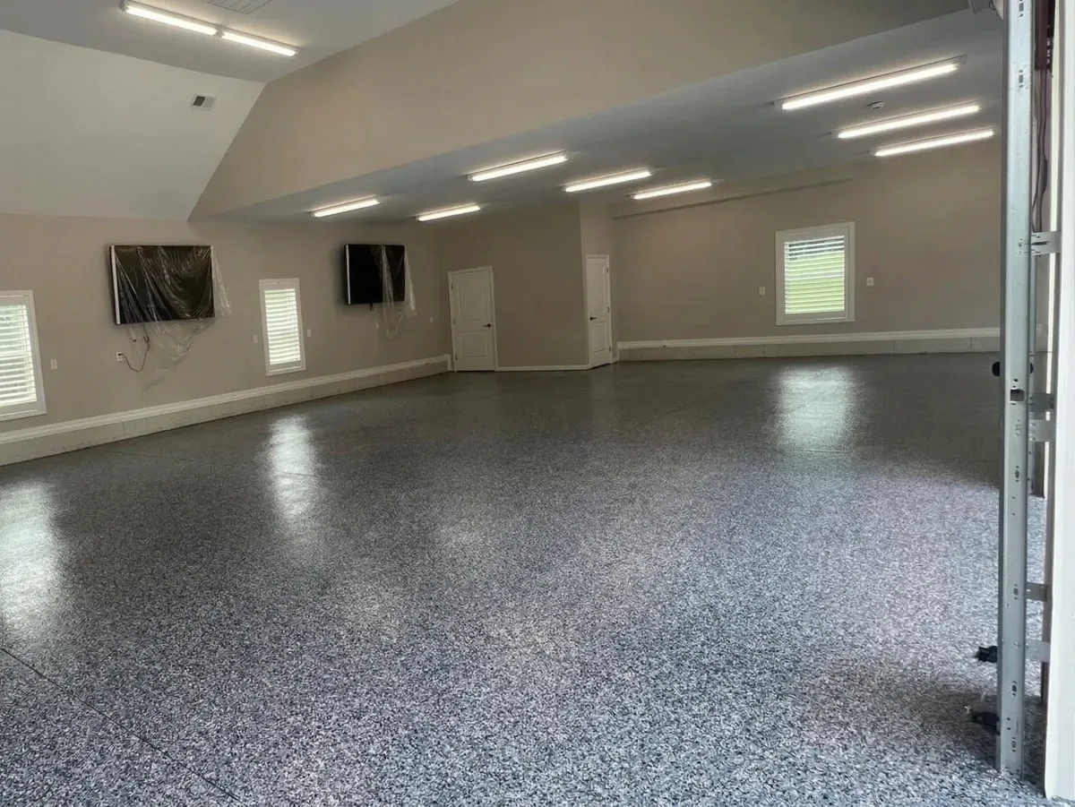 {{ custom_values.service_1 }} in {{custom_values.biz_area_1})