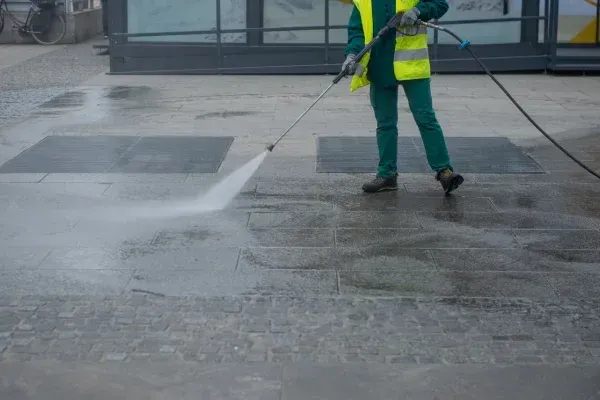 Affordable Pressure Washing in Cincinnati, OH for Homes & Businesses