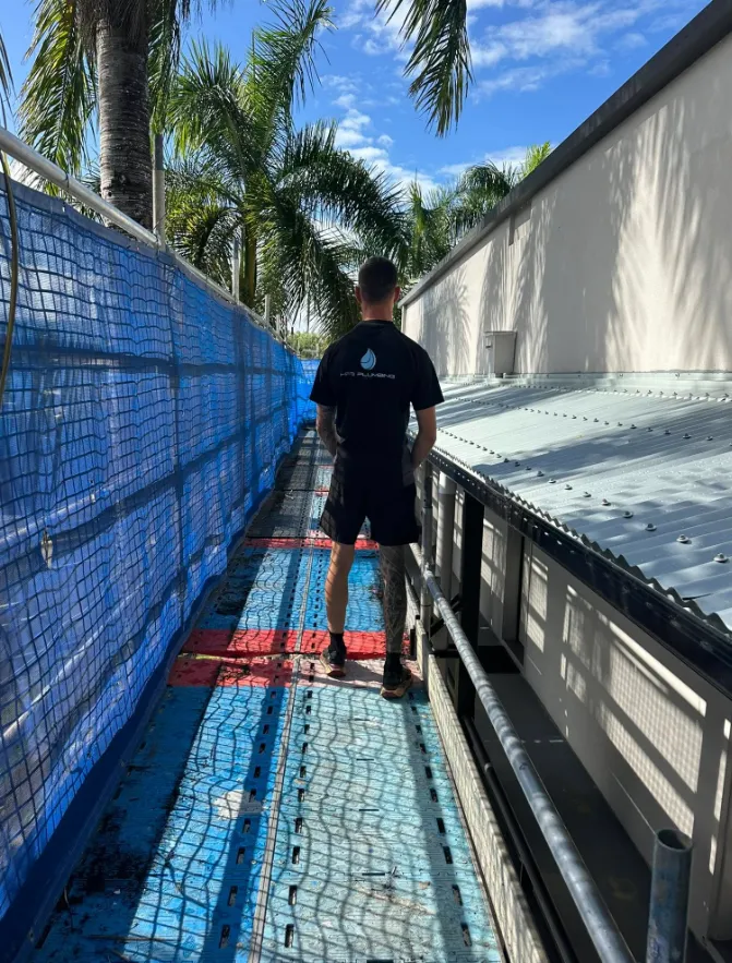 HFB Plumbing & Gas van and team in Cairns