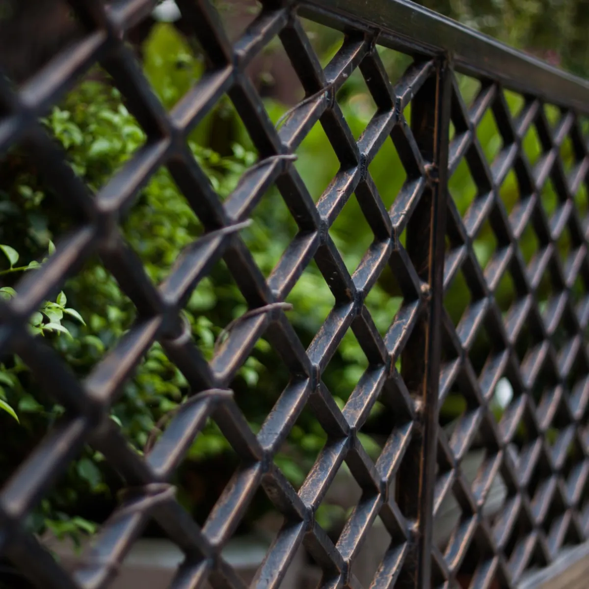 Aluminum fence