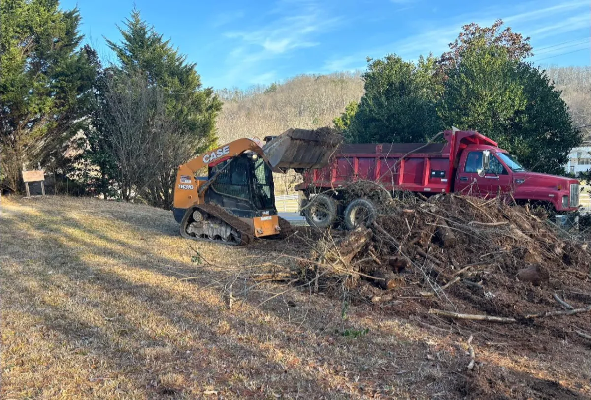 Excavation & Septic in Knox, Anderson, Loudon, Blount, Cumberland, Putnam, Roane, Morgan, Rhea, Monroe, Hamilton, Bradley, Sevier, Jefferson and McMinn counties