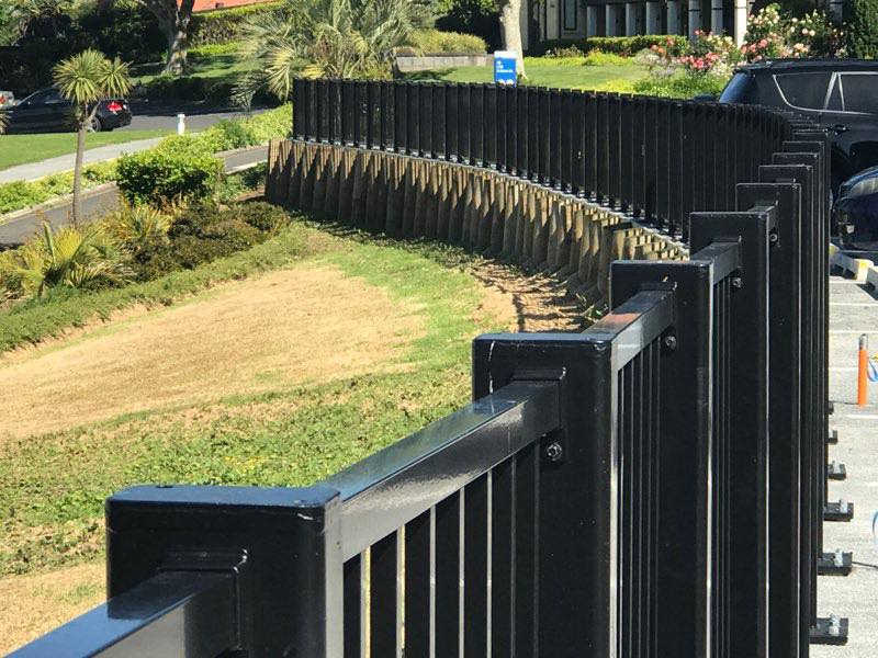 Modern aluminium fencing for Auckland homes and boundaries