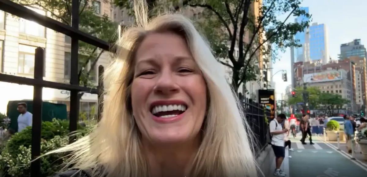 Being nice may be costing you love