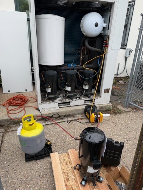 Rooftop Unit (RTU) Service & Replacement in 