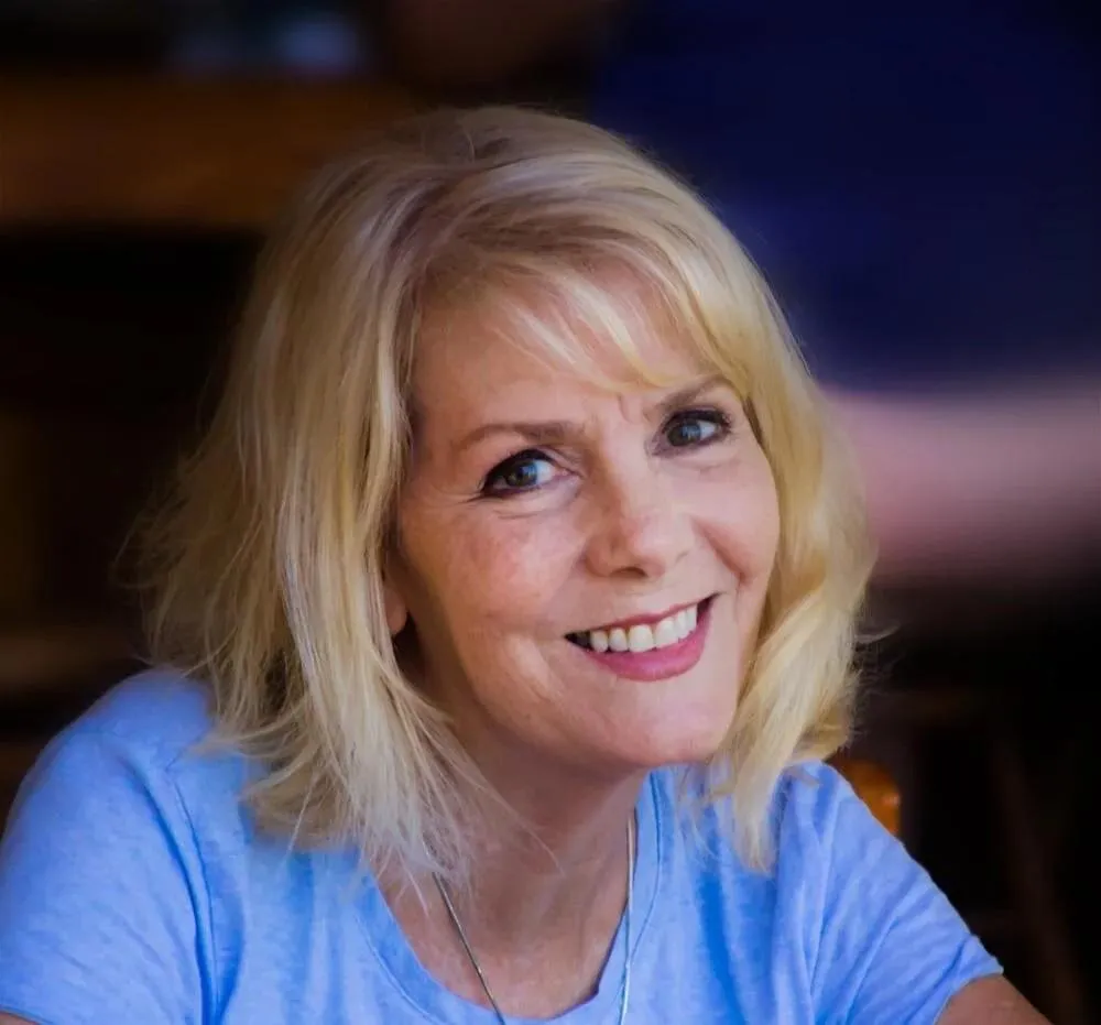 Elena Rodriguez Author Headshot
