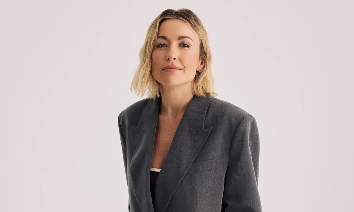 Claire Greaves