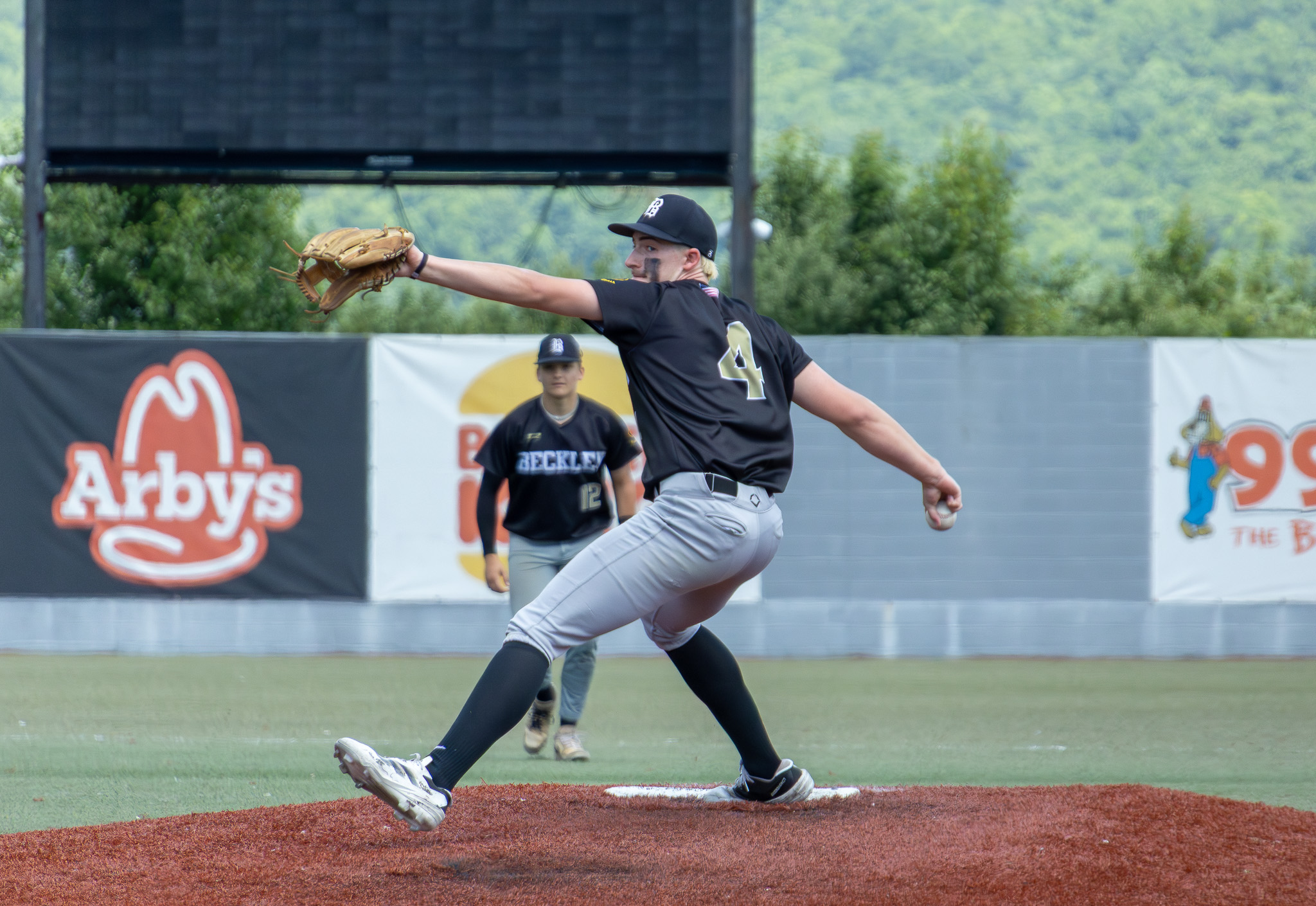American Legion Baseball: Beckley Bash Post 32 erases slow starts to sweep Doddridge Summer Dawgs