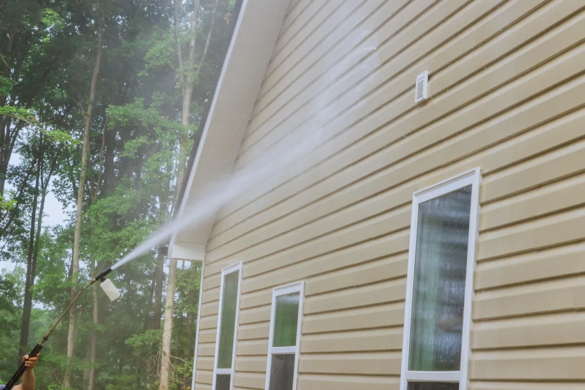 Pressure Washing for House Siding