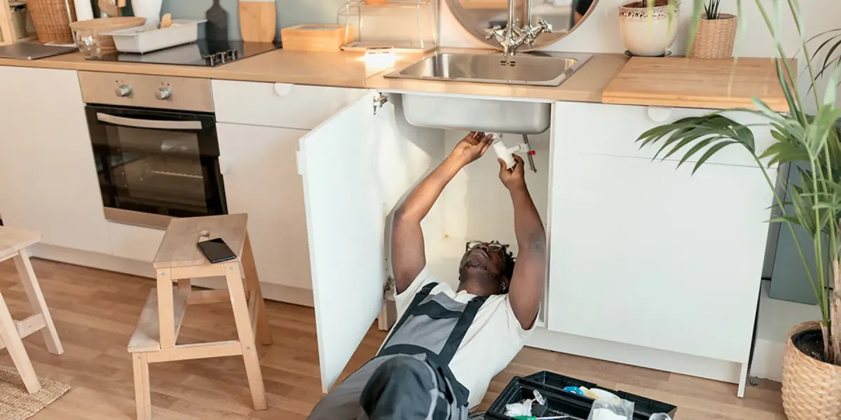 Kitchen Plumbing Services repair in Short North home