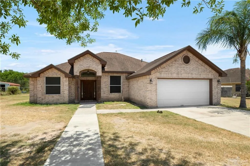 Edinburg Concrete builds and installs Pathway