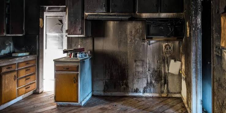 Fire and smoke damage mitigation service