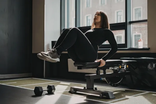 Athlete in sport-specific setting showing core-dependent movement
