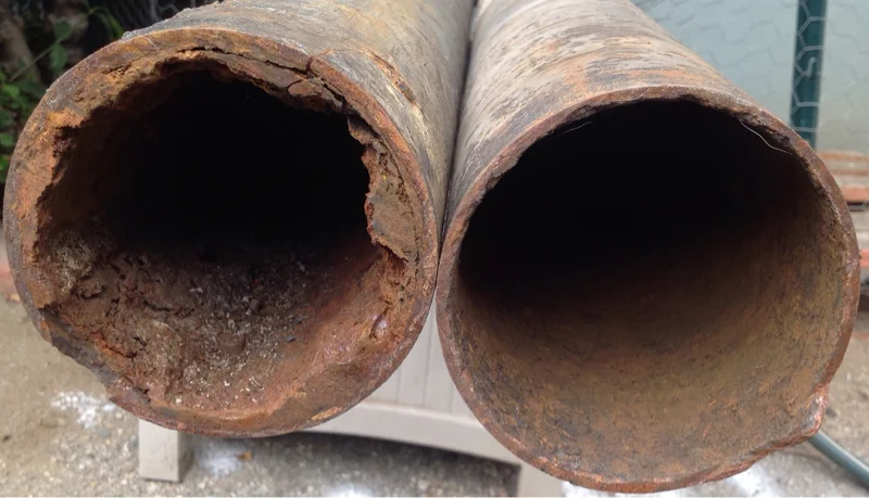 Comparison of a Pipe before and after descaling and cleaning