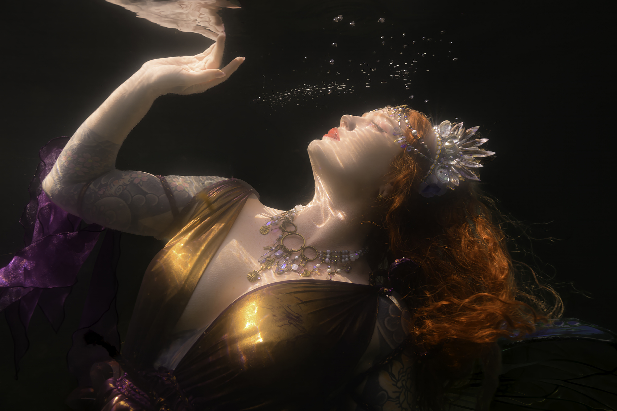 Reverie in the moonlight of two figures