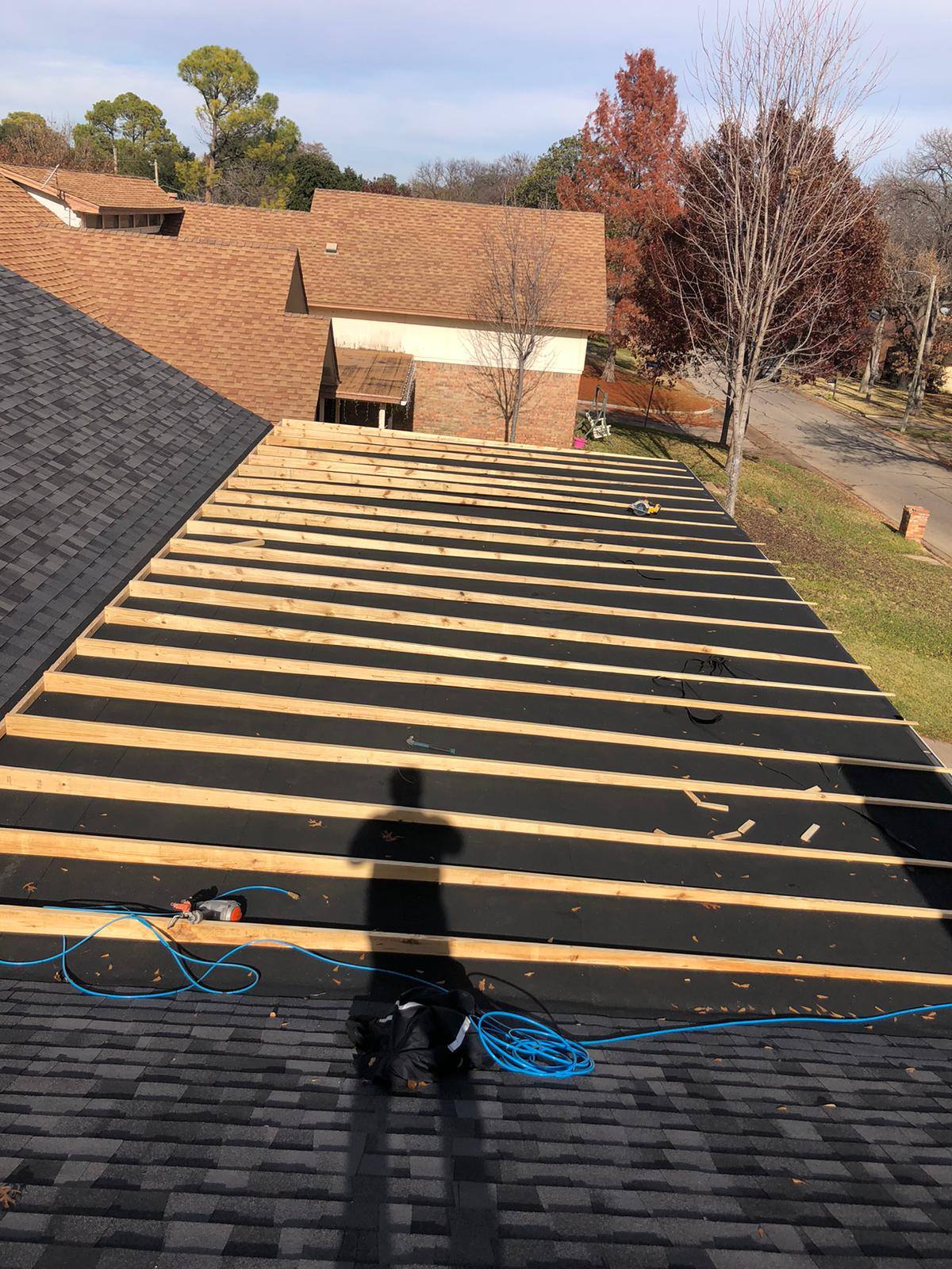 FIXING SLOPED ROOF FOR WATER DRAINAGE