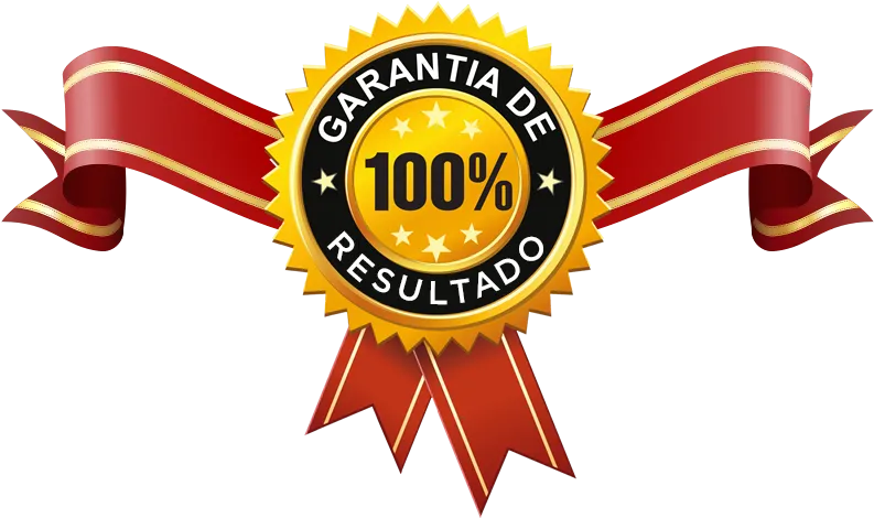 Mano masculina sosteniendo un distintivo verde que dice '30 DÍAS GARANTÍA'