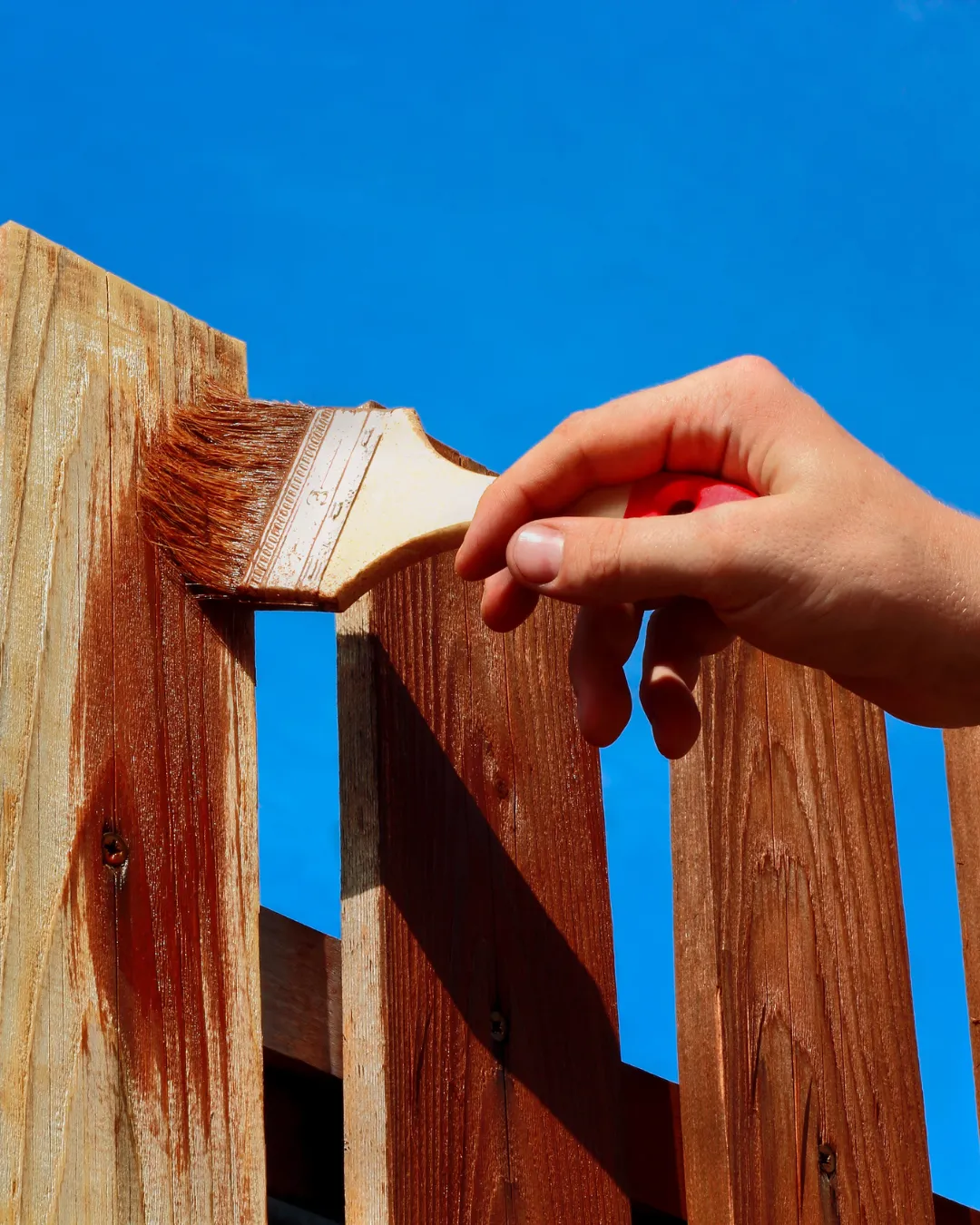 Deck Staining Des Moines, IA