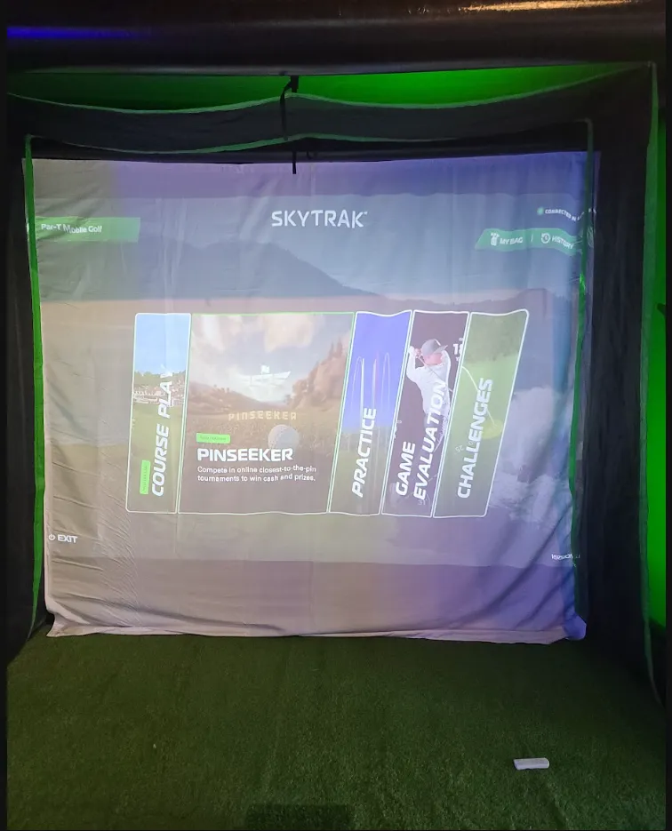Par-T Mobile Golf full-scale mobile golf simulator