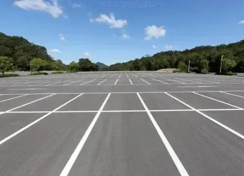 Parking Lot Cleaning