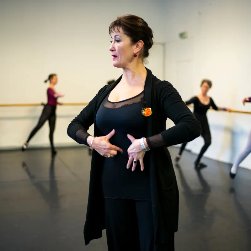 Débuter la danse de caractère adulte : un art sans âge