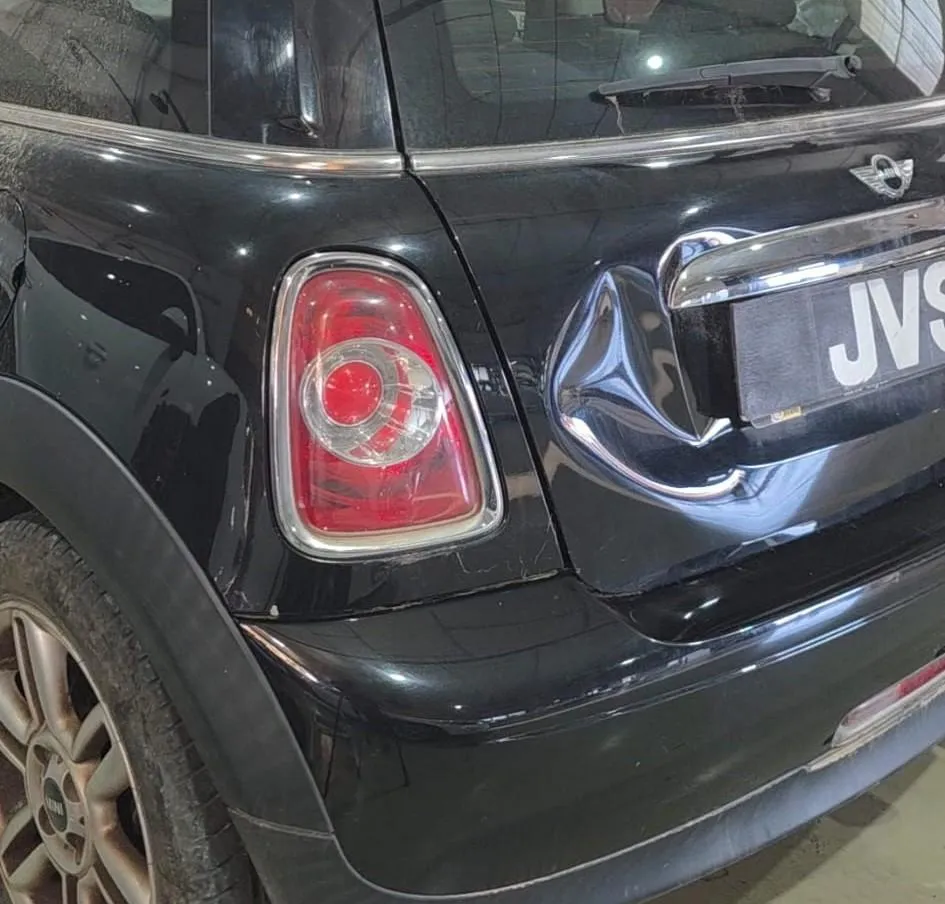 Antes y después reparación daños de granizo en techo