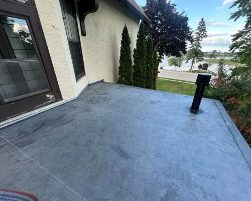  Flat Roof