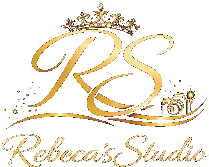 Rebeca's Studio Logo