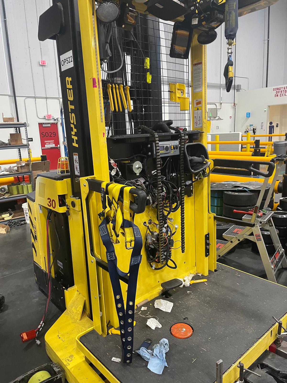 Automotive Lifts & Shop Equipment in