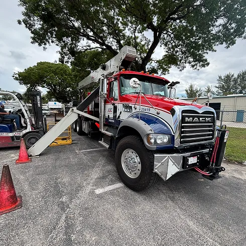 Trucks, Cranes & Heavy Equipment in