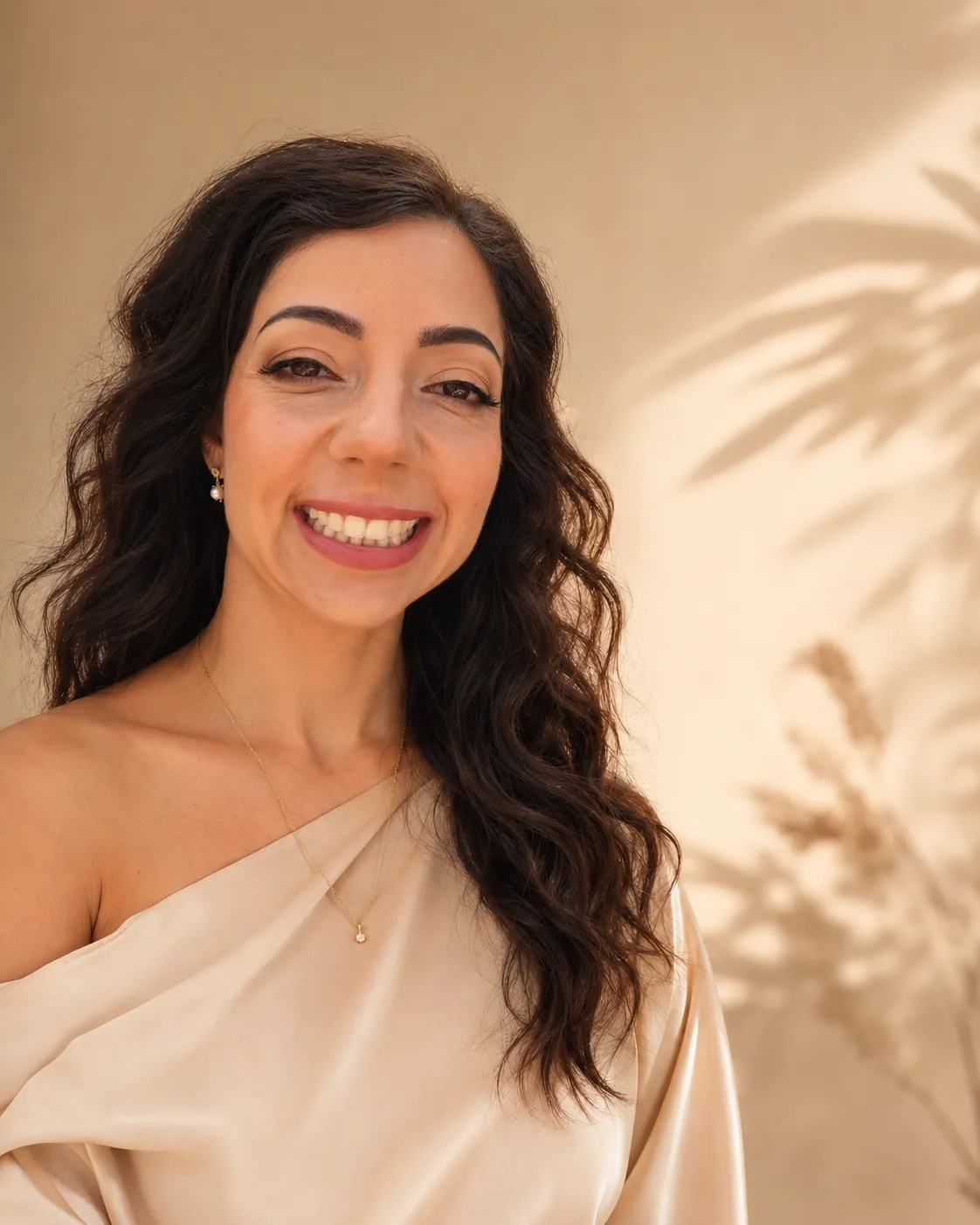 Georgia Constantinou, Motherhood Mentor +Clinical Psychologist and Founder of Mama Momentum