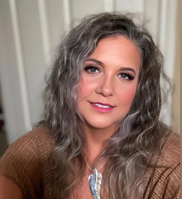 Author portrait - brow specialist