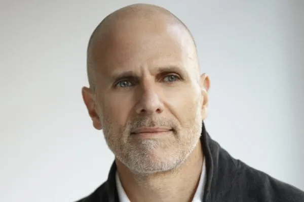 Author: Robert De Pinto