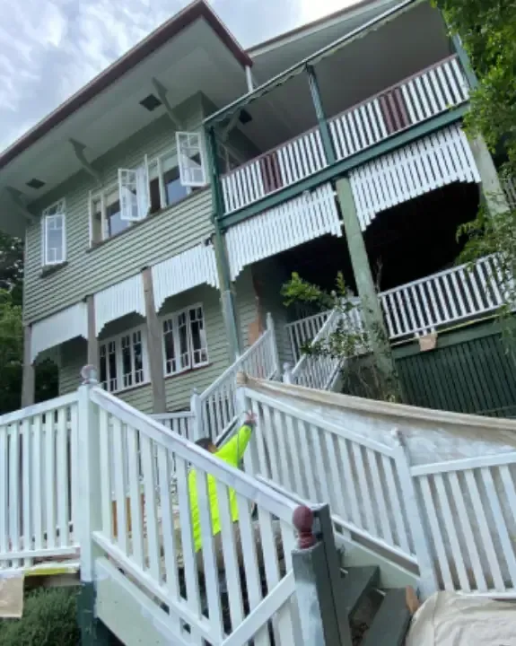 Comprehensive Fence Painting