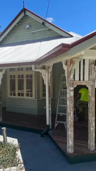 Why Wishart Homeowners Choose Azure Paint for Door & Window Frames