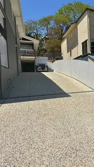 Roof Painting in Wishart, Brisbane