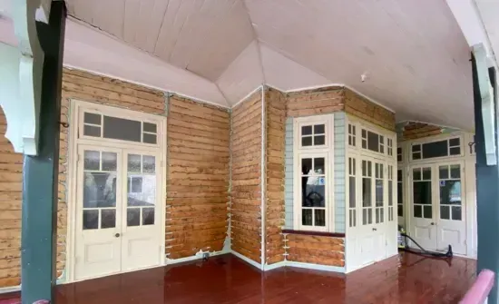Window Frame Painting