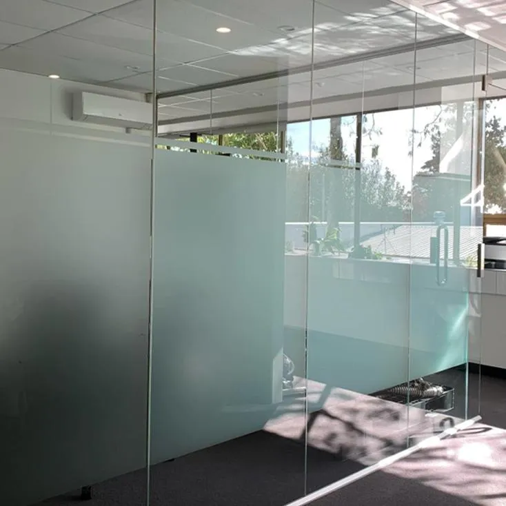 Commercial interior window cleaning