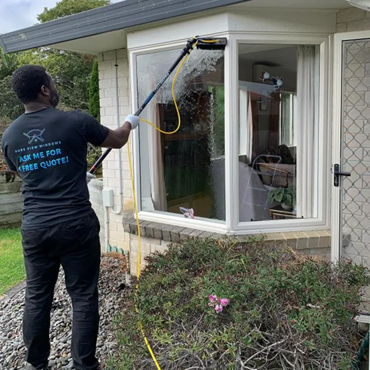 Local window cleaner in Franklin New Zealand
