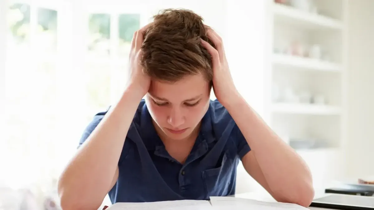 How to Build Confidence in Teenagers (Even When They Doubt Themselves Completely)