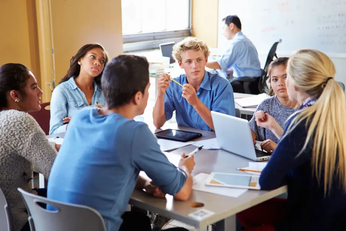 Student Leadership Programs in Schools (Why They Matter and How to Build Them Effectively)