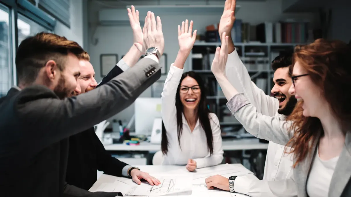 How Motivational Speakers for Corporate Events Inspire Team Growth