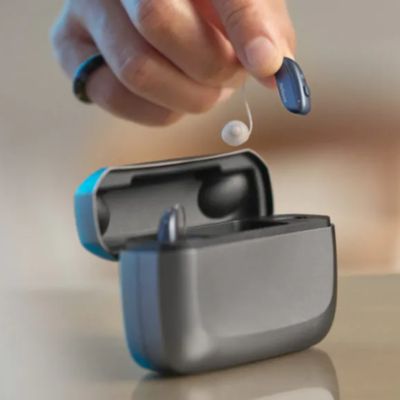 resound vivia going into charger