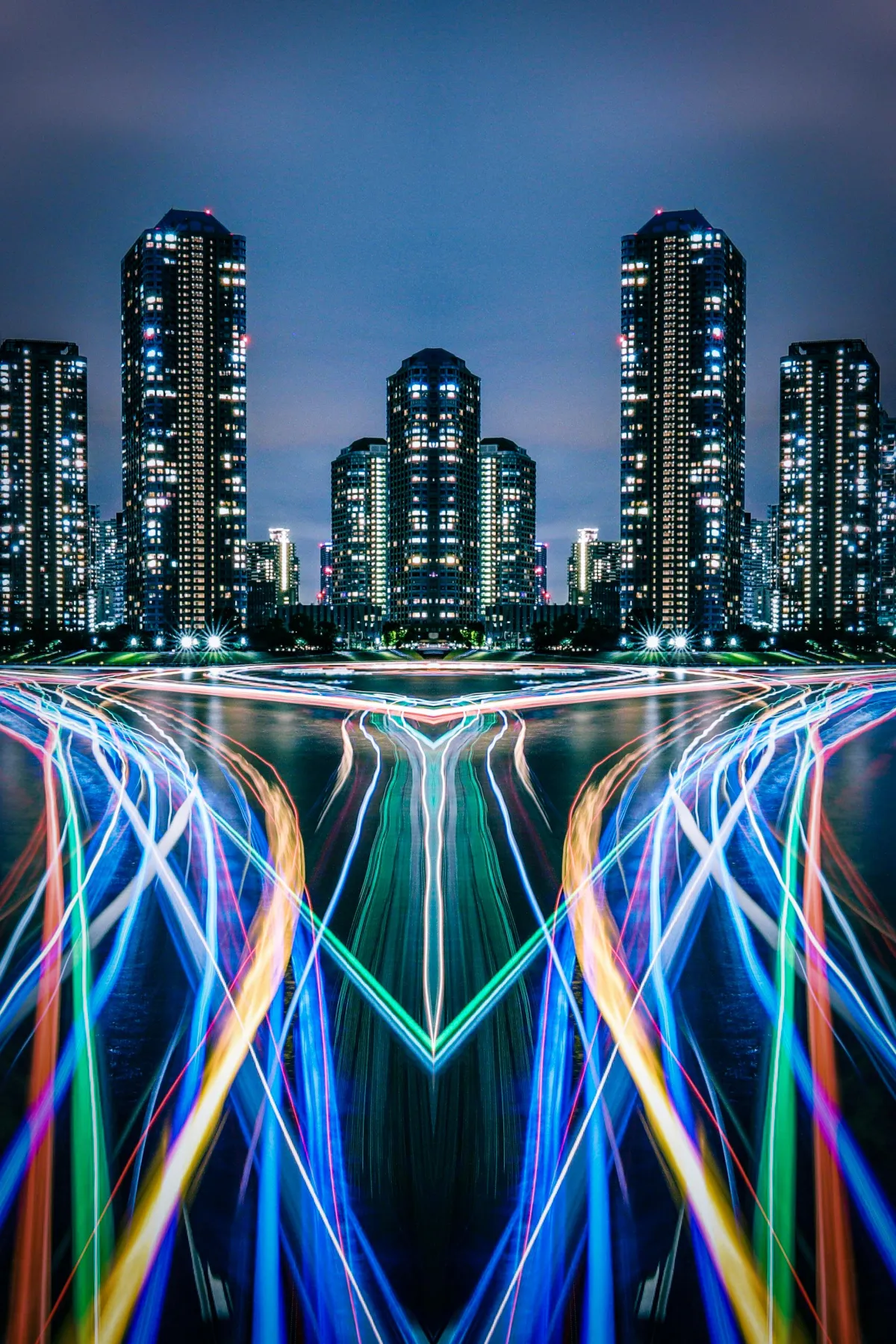 Image of a futuristic skyline 