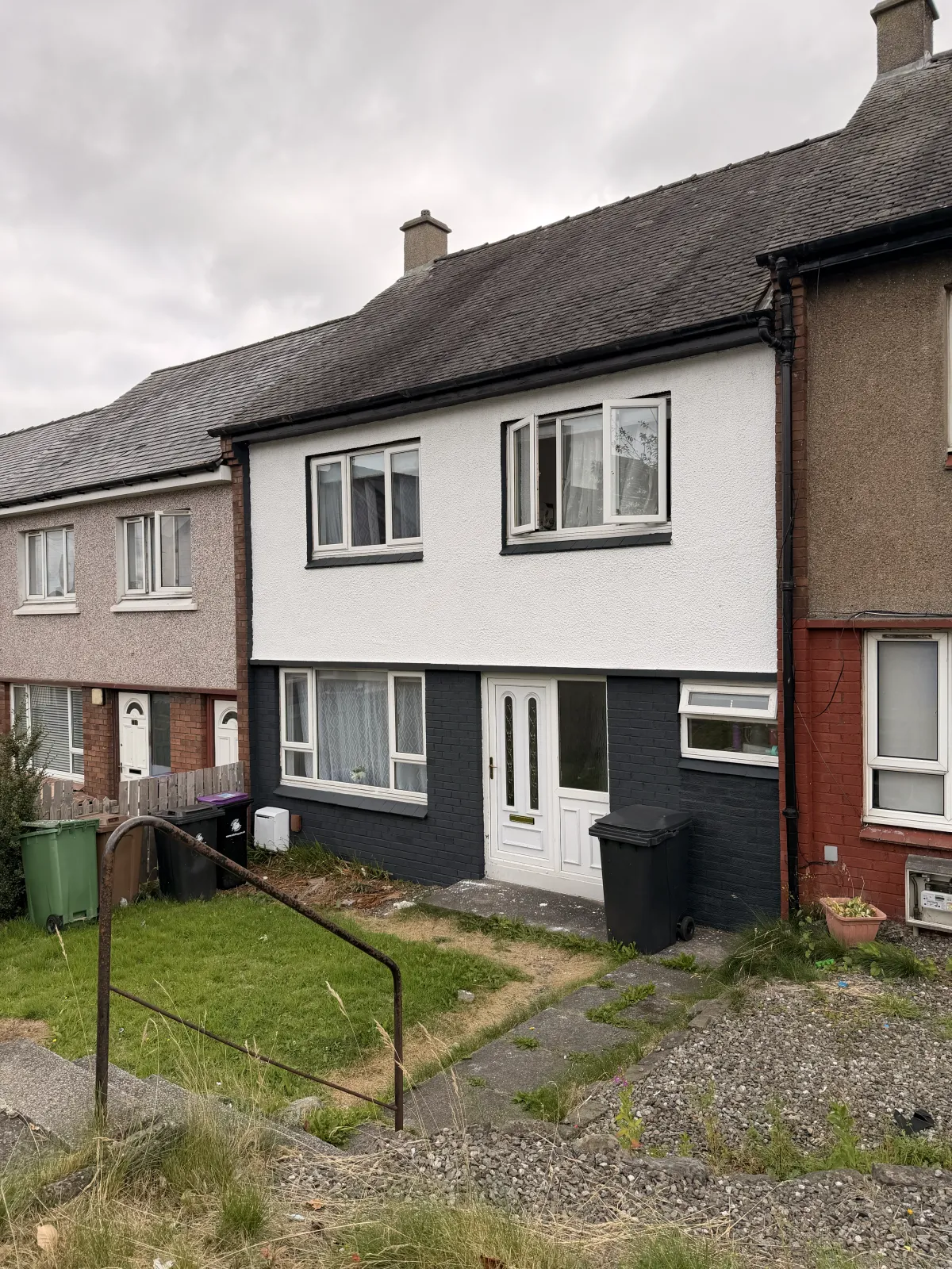 Completed exterior wall spraying job in the Glasgow area