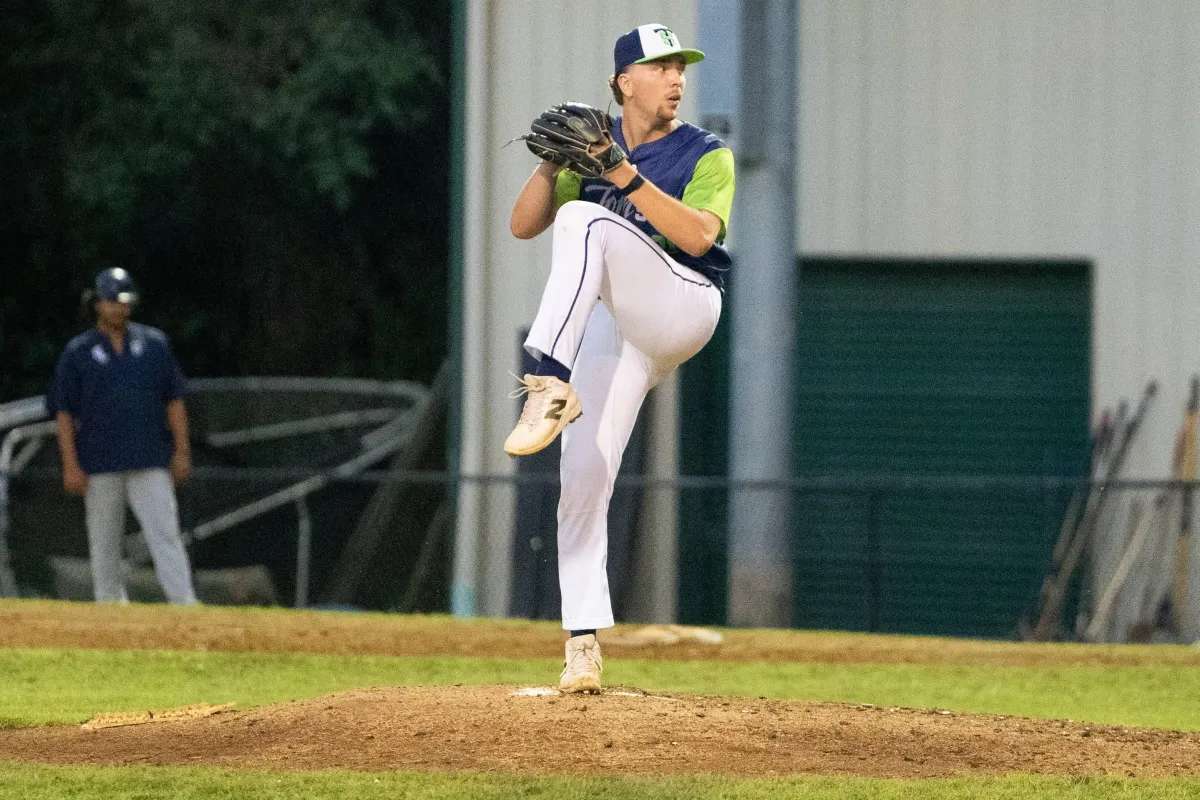 Tom Sox Pitcher Chris Forunato