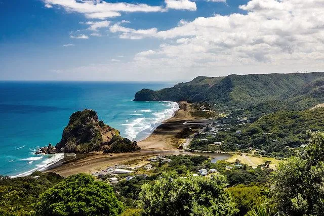 piha beach west auckland