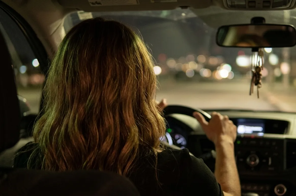 Woman in Canada contemplating whether to stay or leave after cheating and navigating discovery shock
