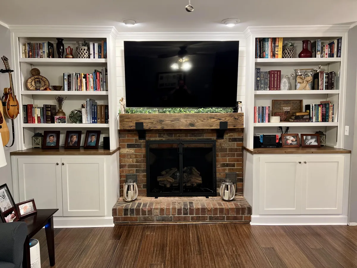 Custom Furniture & Built-Ins