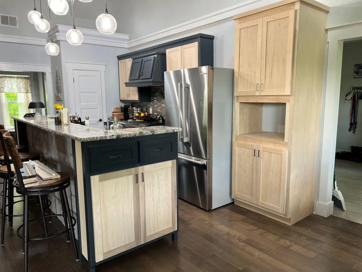 Kitchen Cabinet Facelift 